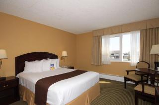 Days Inn by Wyndham Airdrie - Airdrie - 7
