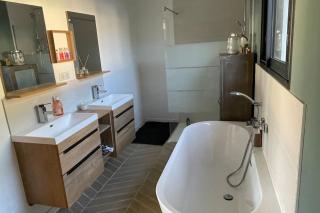 Maison contemporaine 180m2 entre Avignon & Nîmes - Rochefort-du-Gard - 2