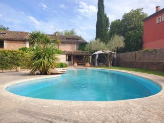 La haute verrerie - Le Cannet-des-Maures - 0