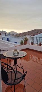 LA CASA DE ABUELA Habitaciones con baño compartido en el casco histórico de Frigiliana "sólo adultos" - Frigiliana - 7