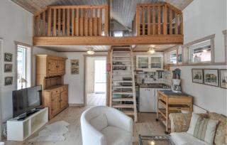 Amazing Home In Hammarö With Lake View - Hammarö - 7