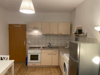 Premium One-Bedroom Apartment - Colonia - 3