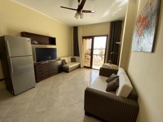 Gravity Beach Apartment Non Egyptians only - 5