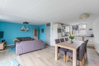 Luxe vakantiehuis aan het water, Lemmer - 1