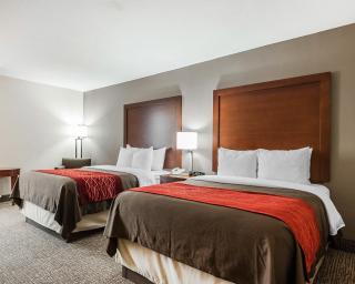 Spark by Hilton Denver East I 70 - 1