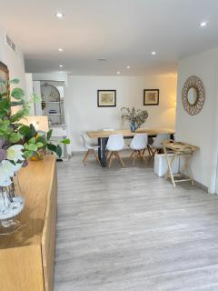 Homely Home Marbel Center Vistas Al Mar - Marbella - 4