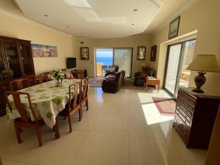 Seaview Family Apartment, Pool, Easy Access to the Sea, Near Mellieħa Bay - 1