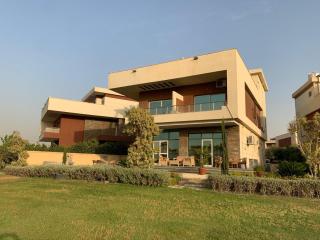 Awesome Villa on a hill Families only - Le Caire - 0