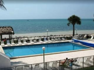 Beachfront tropical oasis, heated pool, ocean view #33 - 9