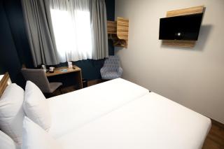 Travelodge Madrid Metropolitano - 2