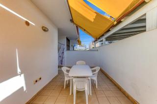 Appartamento climatizzato con patio esterno privato a 150 m dal mare - 4