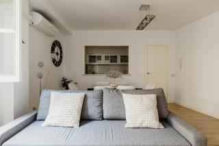 Modern and functional in Sierpes Sevilla Centro - Sevilla - 2