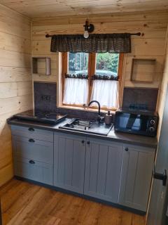 Ubytko ráj pod kaštanem - 3