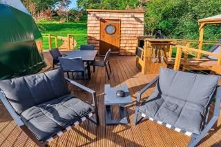 Finest Retreats - Wakehurst Luxury Dome - 2