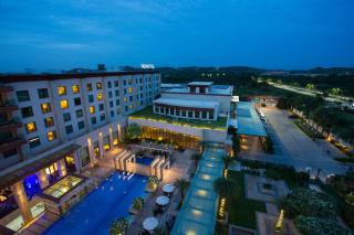 Novotel Hyderabad Airport - Haiderabad - 9