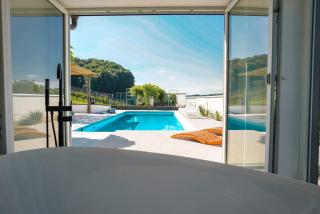 Weingut Holler Chalet Weingarten - 8