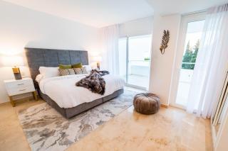 5B Townhouse in Puente Romano Hills - Marbella - 2