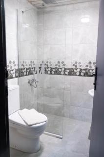 Mustis Royal Plaza Hotel - 7