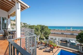 HOUSE WITH AMAZING VIEWS , OVERLOOKING THE FESTIVAL TOWN OF SITGES - Sitges - 8