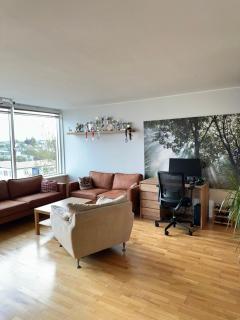 Cozy 1 BR Apartment with a Balcony - 0