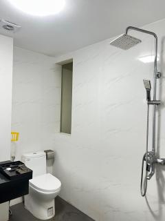 Venus Apartment Trung Phụng - 2