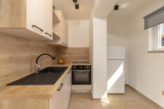 Beachfront Apartment Betty - Happy Rentals - Vrbnik - 7
