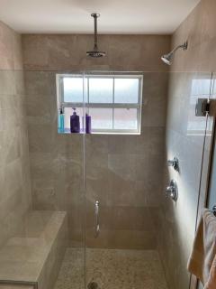 Recently renovated Beach House with fenced in yard - Naples - 1