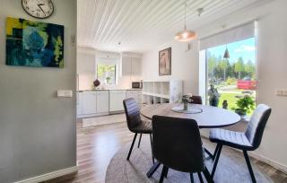 2 Bedroom Beautiful Apartment In Floda - 4