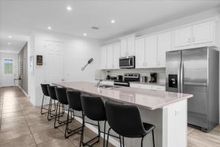 6 Bedroom- 4,5 Bathroom- Solara Resort 8995Ad - Kissimmee - 1