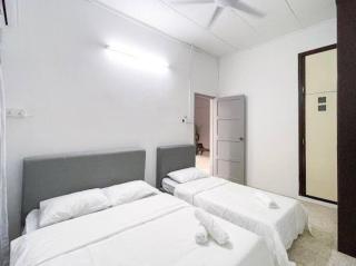 Homey Feel Pearl Cottage - George Town - 8