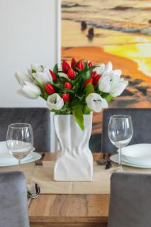 Dwupoziomowy Apartament Klimaty Bałtyku z Klimatyzacją i Parkingiem w Dziwnowie by Noclegi Renters - Dziwnów - 1