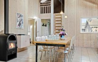 Awesome Home In Idestrup With Wifi - 9