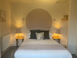 Crick Cottage Rooms - 1