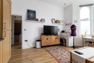GuestReady - Charming retreat in West Green - London - 6