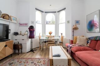 GuestReady - Charming retreat in West Green - London - 5