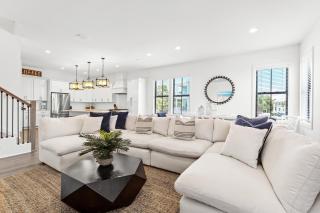 At Your Leisure Luxury Vacation Home by Newman-Dailey - 4