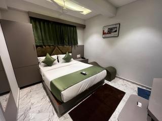 Hotel Privilon - Ahmedabad - 2