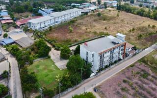 Uou Hotel - Kabin Buri - 9