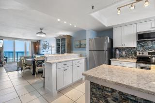 Remodeled Oceanfront Condo - Balcony, Beach, Pool - New Smyrna Beach - 9