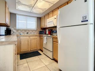 Oceanfront Condo - Beach, Pool & BBQ - New Smyrna Beach - 7