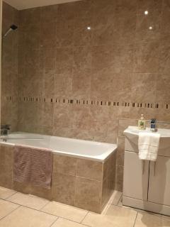 Grosvenor house - Cardiff - 7