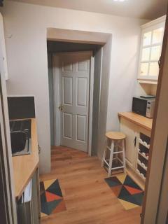 Hidden Hearts Apartment & Hottub - Roscrea - 8