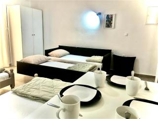 Margaritis Studios - Kavos - 2