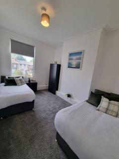 Home away Home - Liverpool - 5