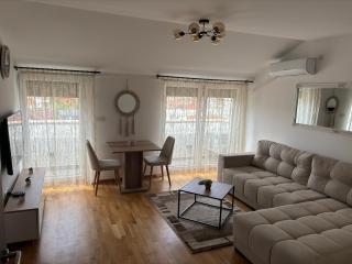 KIA APARTMENT 2 - 1
