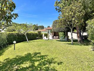 654 - Villa a schiera trilocale al Taunus con ampio giardino - SPIAGGIA inclusa nel prezzo - Numana - 0