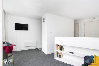 Rotunda Highrise Luxury Studio Apt Bullring Birmingham City Centre Great Views - Birmingham - 2