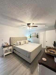 SeaBliss, oceanfront 1st floor cozy condo - 3