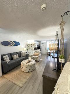 SeaBliss, oceanfront 1st floor cozy condo - 8