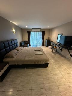 The Wild 69 Bar & Guesthouse - Pattaya - 8